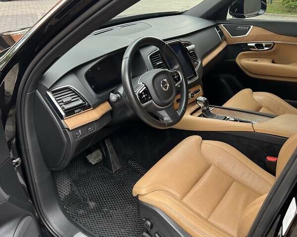 Чорний Вольво ХС90, об'ємом двигуна 1.97 л та пробігом 143 тис. км за 30500 $, фото 2 на Automoto.ua