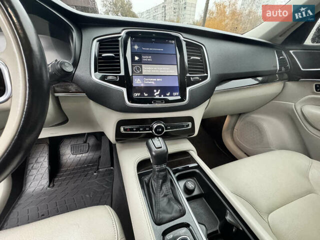 Черный Вольво ХС90, объемом двигателя 1.97 л и пробегом 175 тыс. км за 25800 $, фото 11 на Automoto.ua