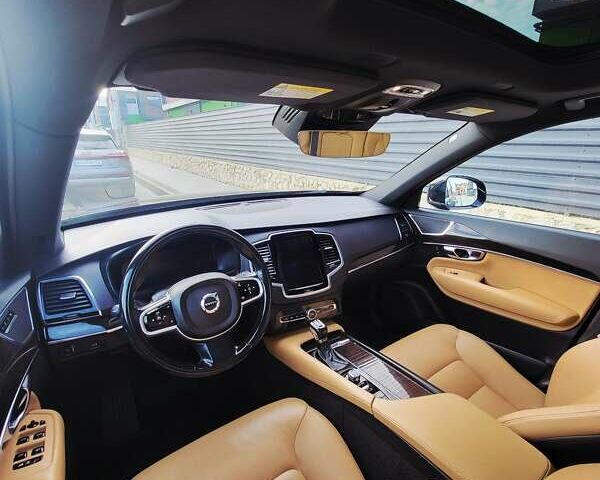 Черный Вольво ХС90, объемом двигателя 1.97 л и пробегом 117 тыс. км за 26800 $, фото 9 на Automoto.ua