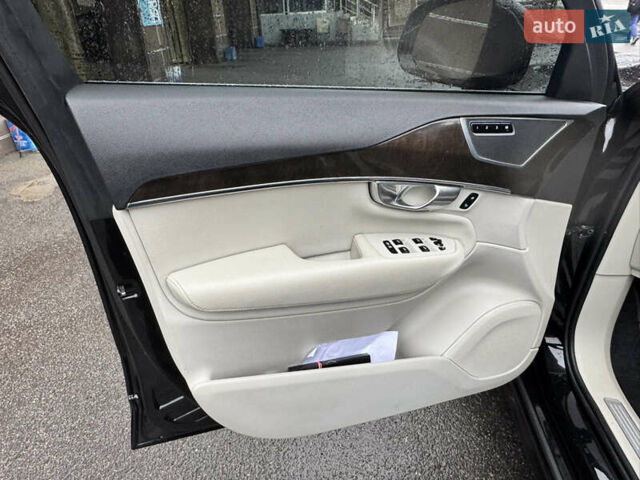 Черный Вольво ХС90, объемом двигателя 1.97 л и пробегом 175 тыс. км за 25800 $, фото 21 на Automoto.ua