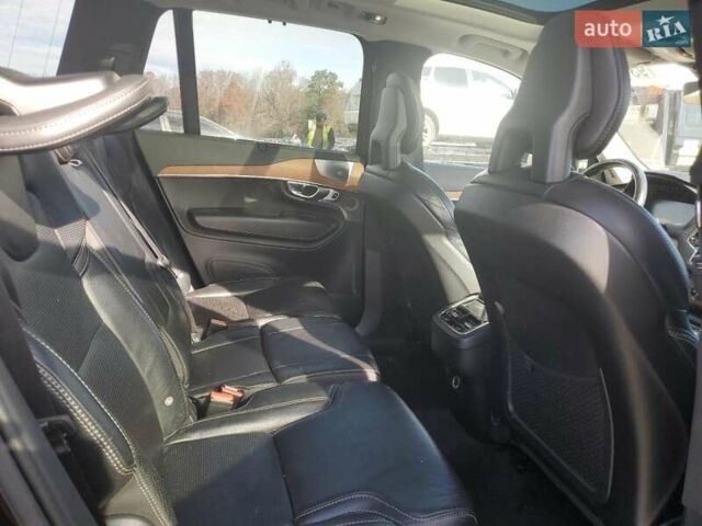 Чорний Вольво ХС90, об'ємом двигуна 1.97 л та пробігом 170 тис. км за 8500 $, фото 10 на Automoto.ua