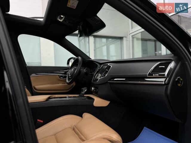 Чорний Вольво ХС90, об'ємом двигуна 1.97 л та пробігом 146 тис. км за 47990 $, фото 84 на Automoto.ua