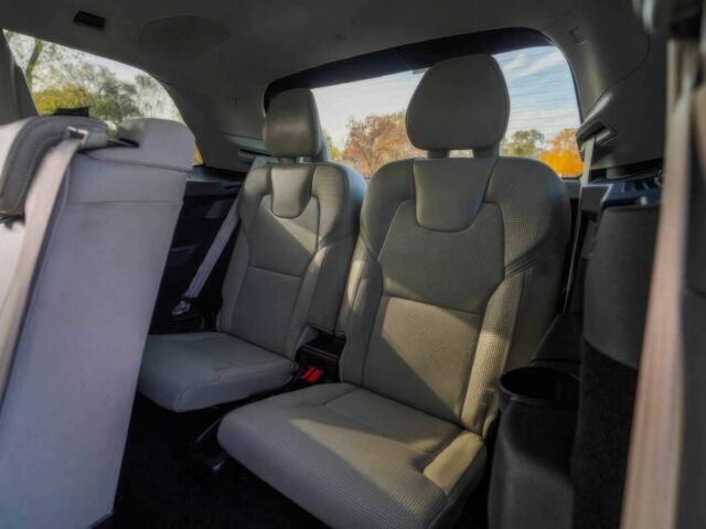 Черный Вольво ХС90, объемом двигателя 2 л и пробегом 38 тыс. км за 18000 $, фото 12 на Automoto.ua