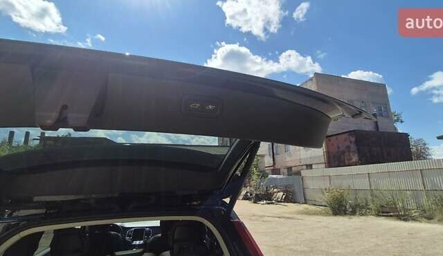 Чорний Вольво ХС90, об'ємом двигуна 1.97 л та пробігом 188 тис. км за 32600 $, фото 5 на Automoto.ua