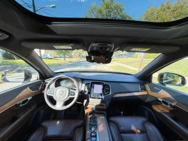 Черный Вольво ХС90, объемом двигателя 2.5 л и пробегом 41 тыс. км за 8825 $, фото 8 на Automoto.ua