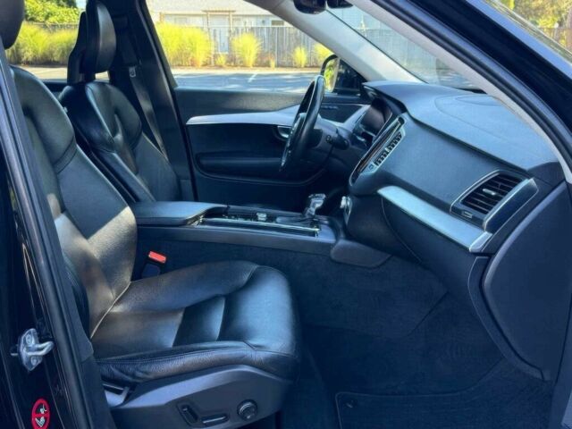 Вольво ХС90 2018 в Виннице на Automoto.ua Черный Вольво ХС90, объемом двигателя 2 л и пробегом 33 тыс. км за 12800 $, фото 7 на Automoto.ua