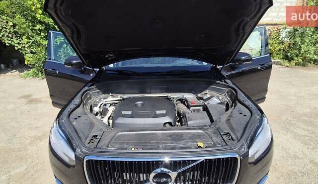 Чорний Вольво ХС90, об'ємом двигуна 1.97 л та пробігом 188 тис. км за 32600 $, фото 15 на Automoto.ua