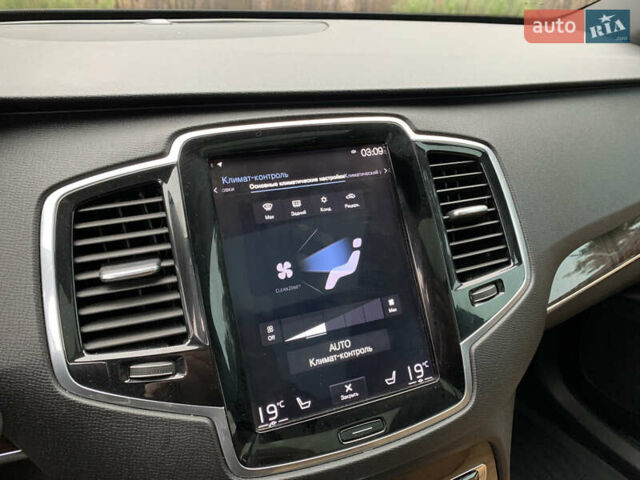 Черный Вольво ХС90, объемом двигателя 1.97 л и пробегом 181 тыс. км за 27500 $, фото 44 на Automoto.ua