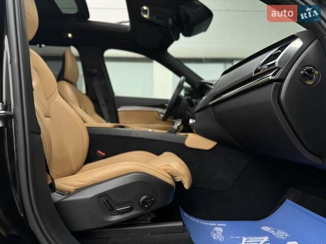 Чорний Вольво ХС90, об'ємом двигуна 1.97 л та пробігом 146 тис. км за 47990 $, фото 92 на Automoto.ua