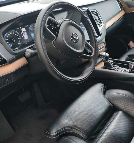 Чорний Вольво ХС90, об'ємом двигуна 1.97 л та пробігом 48 тис. км за 45000 $, фото 5 на Automoto.ua