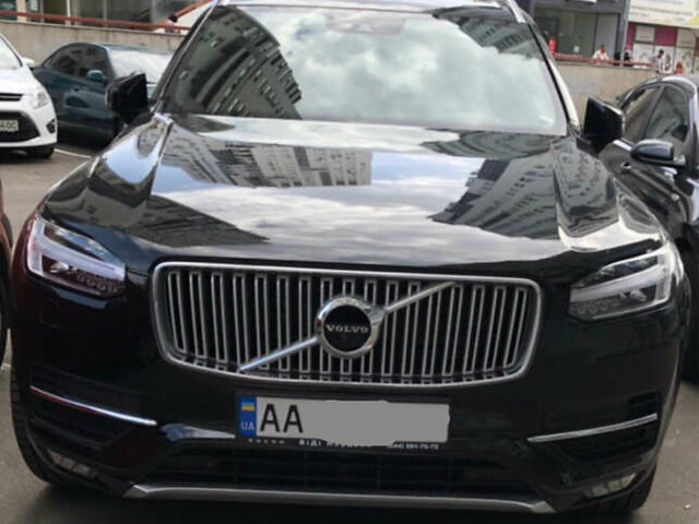 Чорний Вольво ХС90, об'ємом двигуна 2 л та пробігом 138 тис. км за 50000 $, фото 1 на Automoto.ua