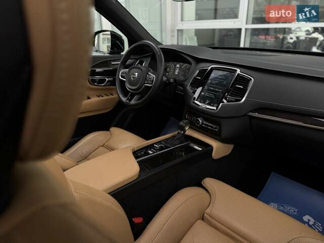 Чорний Вольво ХС90, об'ємом двигуна 1.97 л та пробігом 146 тис. км за 47990 $, фото 80 на Automoto.ua