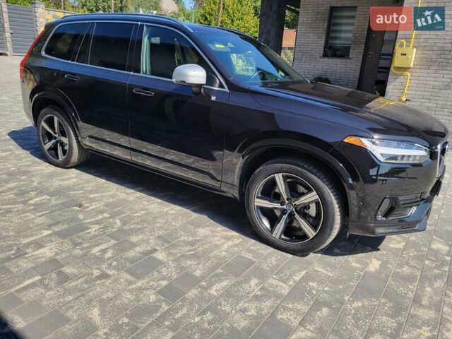 Чорний Вольво ХС90, об'ємом двигуна 1.97 л та пробігом 215 тис. км за 27500 $, фото 7 на Automoto.ua