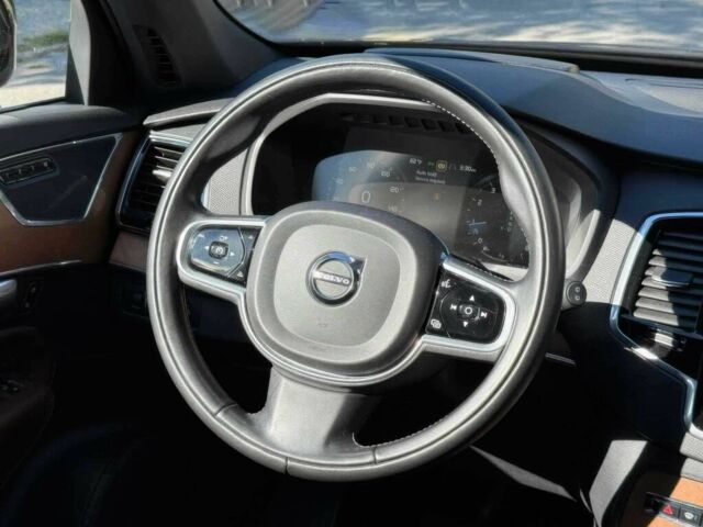 Черный Вольво ХС90, объемом двигателя 2.5 л и пробегом 41 тыс. км за 8825 $, фото 10 на Automoto.ua