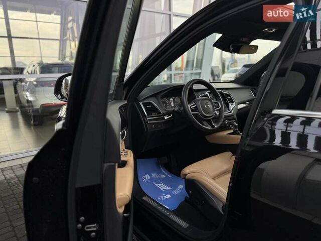 Чорний Вольво ХС90, об'ємом двигуна 1.97 л та пробігом 146 тис. км за 47990 $, фото 60 на Automoto.ua