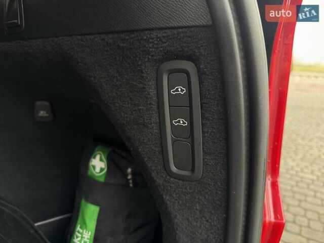 Чорний Вольво ХС90, об'ємом двигуна 1.97 л та пробігом 146 тис. км за 47990 $, фото 38 на Automoto.ua