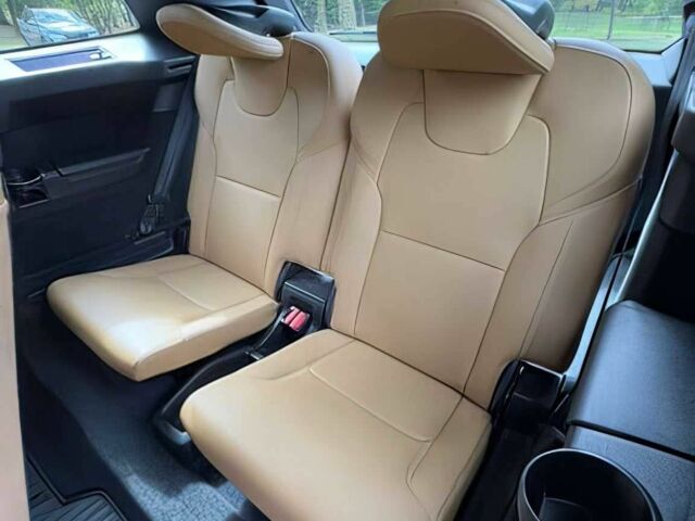 Черный Вольво ХС90, объемом двигателя 2 л и пробегом 31 тыс. км за 12800 $, фото 13 на Automoto.ua