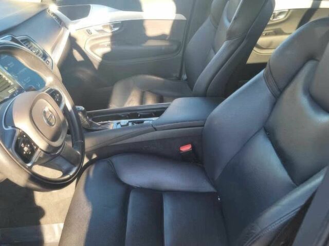 Черный Вольво ХС90, объемом двигателя 2 л и пробегом 34 тыс. км за 18000 $, фото 6 на Automoto.ua