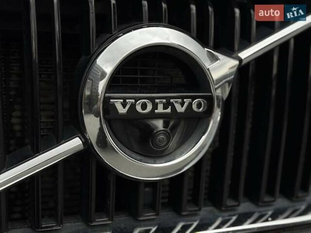 Вольво ХС90 2019 в Ровно на Automoto.ua Черный Вольво ХС90, объемом двигателя 1.97 л и пробегом 332 тыс. км за 21900 $, фото 16 на Automoto.ua