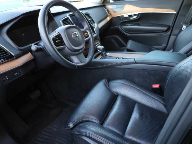 Черный Вольво ХС90, объемом двигателя 2 л и пробегом 34 тыс. км за 7500 $, фото 5 на Automoto.ua