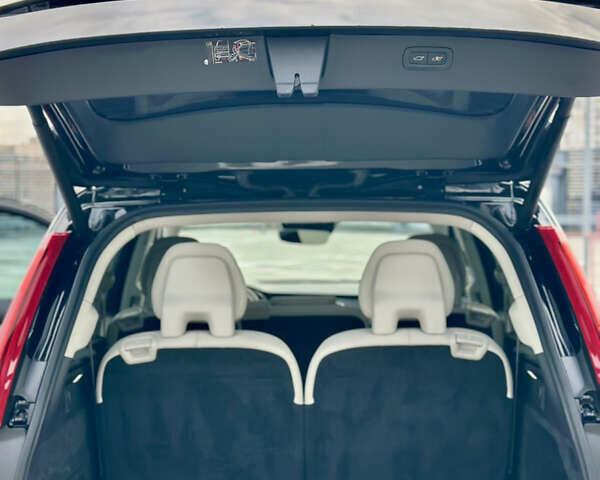 Черный Вольво ХС90, объемом двигателя 1.97 л и пробегом 139 тыс. км за 30250 $, фото 12 на Automoto.ua