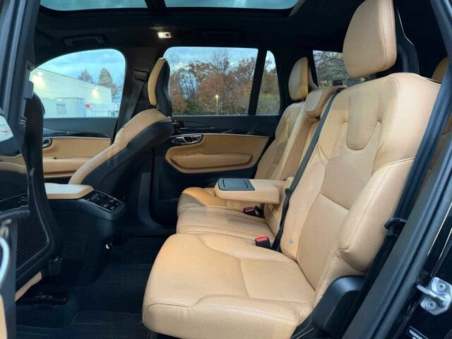 Чорний Вольво ХС90, об'ємом двигуна 2 л та пробігом 39 тис. км за 14000 $, фото 15 на Automoto.ua