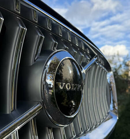 Черный Вольво ХС90, объемом двигателя 1.97 л и пробегом 186 тыс. км за 35000 $, фото 9 на Automoto.ua