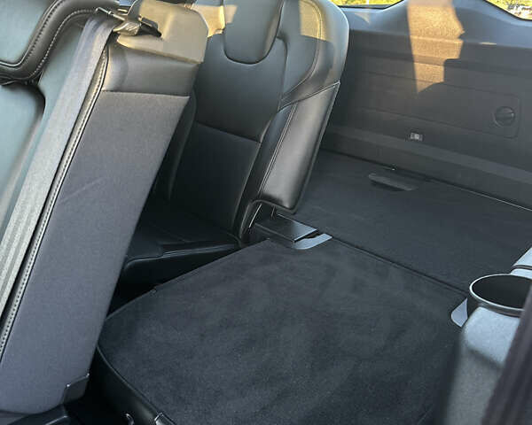 Черный Вольво ХС90, объемом двигателя 2 л и пробегом 261 тыс. км за 27000 $, фото 32 на Automoto.ua