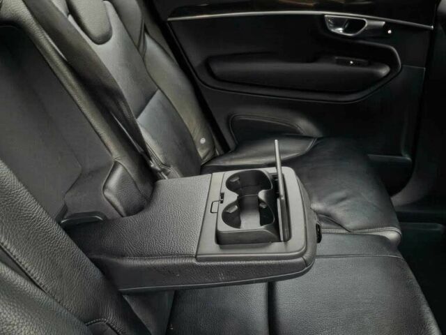 Черный Вольво ХС90, объемом двигателя 2 л и пробегом 41 тыс. км за 7900 $, фото 11 на Automoto.ua