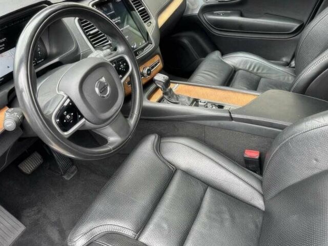 Вольво ХС90 2019 у Житомирі на Automoto.ua Чорний Вольво ХС90, об'ємом двигуна 2 л та пробігом 47 тис. км за 19700 $, фото 9 на Automoto.ua