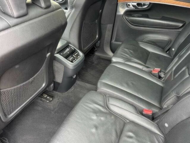 Вольво ХС90 2019 у Житомирі на Automoto.ua Чорний Вольво ХС90, об'ємом двигуна 2 л та пробігом 47 тис. км за 19700 $, фото 10 на Automoto.ua