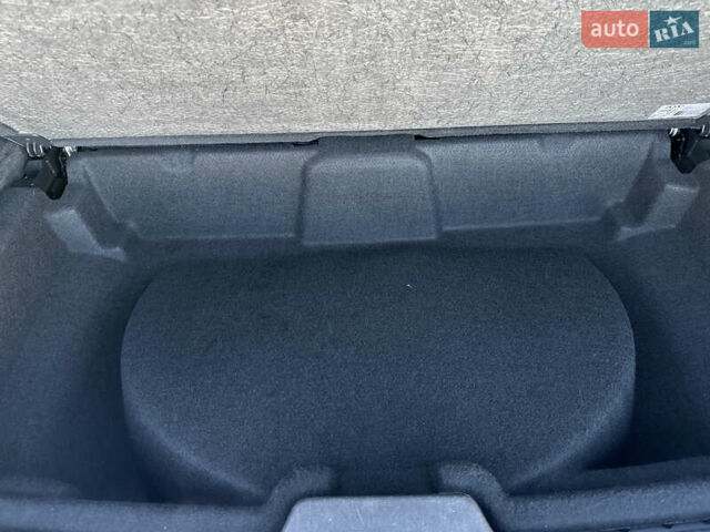 Черный Вольво ХС90, объемом двигателя 2 л и пробегом 261 тыс. км за 27000 $, фото 56 на Automoto.ua