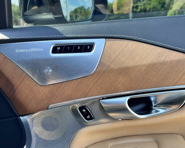 Черный Вольво ХС90, объемом двигателя 1.97 л и пробегом 186 тыс. км за 36500 $, фото 21 на Automoto.ua