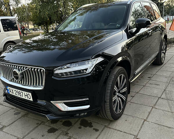 Чорний Вольво ХС90, об'ємом двигуна 2 л та пробігом 174 тис. км за 48000 $, фото 1 на Automoto.ua