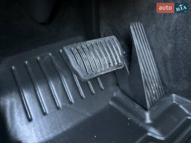 Черный Вольво ХС90, объемом двигателя 2 л и пробегом 261 тыс. км за 27000 $, фото 41 на Automoto.ua