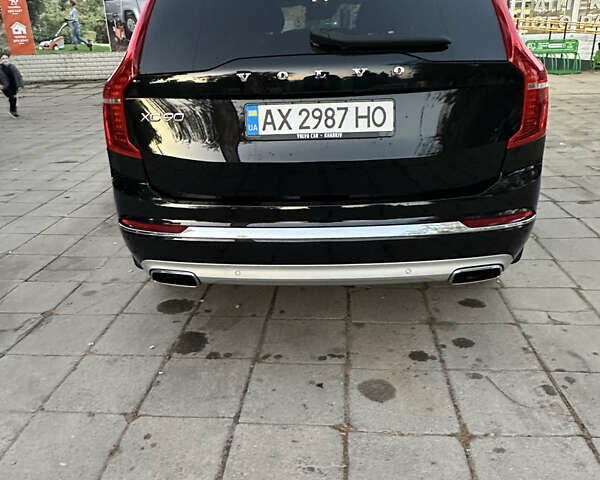 Чорний Вольво ХС90, об'ємом двигуна 2 л та пробігом 174 тис. км за 48000 $, фото 6 на Automoto.ua