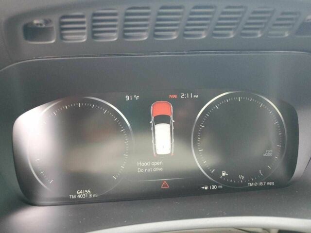 Черный Вольво ХС90, объемом двигателя 2 л и пробегом 65 тыс. км за 15000 $, фото 8 на Automoto.ua