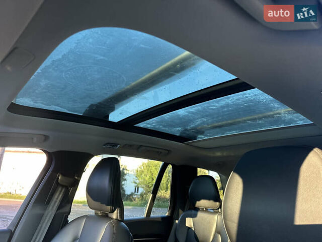 Черный Вольво ХС90, объемом двигателя 2 л и пробегом 261 тыс. км за 27000 $, фото 34 на Automoto.ua