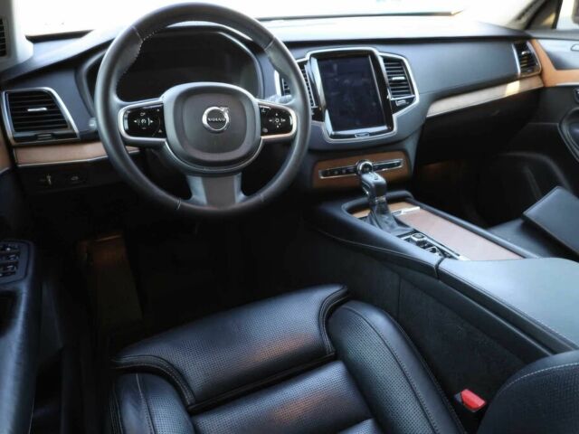 Черный Вольво ХС90, объемом двигателя 2 л и пробегом 34 тыс. км за 7500 $, фото 6 на Automoto.ua