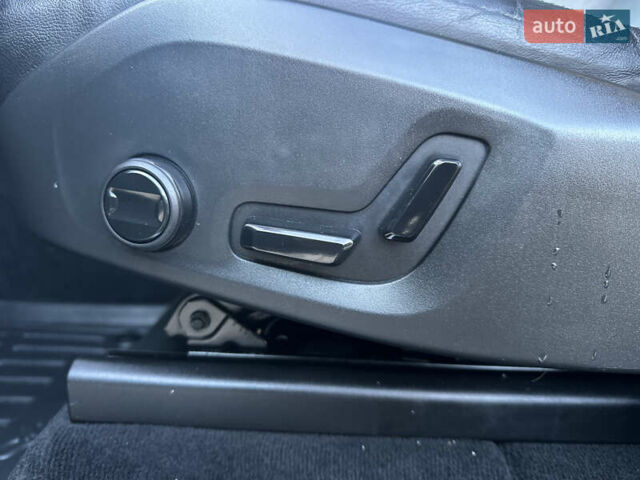 Черный Вольво ХС90, объемом двигателя 2 л и пробегом 261 тыс. км за 27000 $, фото 38 на Automoto.ua