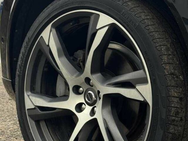 Чорний Вольво ХС90, об'ємом двигуна 2 л та пробігом 92 тис. км за 25500 $, фото 5 на Automoto.ua