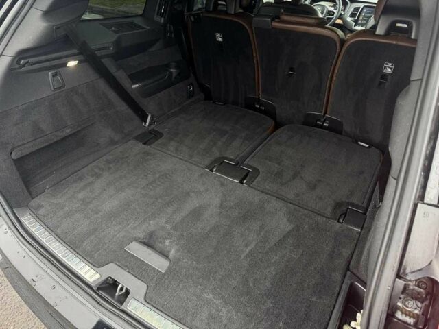 Чорний Вольво ХС90, об'ємом двигуна 2 л та пробігом 92 тис. км за 25500 $, фото 14 на Automoto.ua