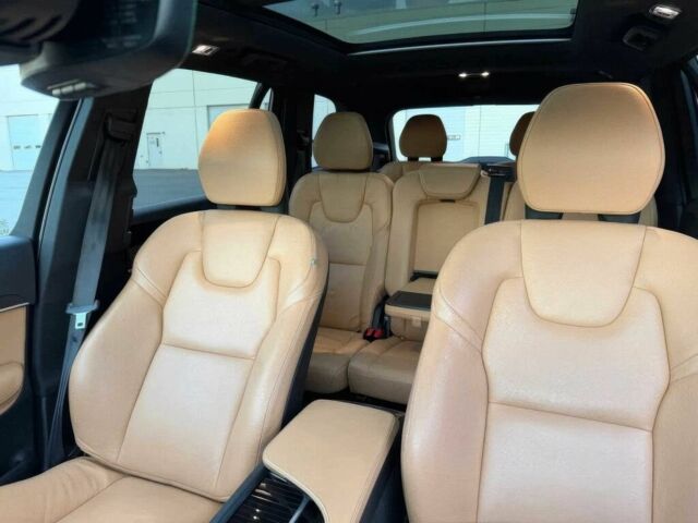 Чорний Вольво ХС90, об'ємом двигуна 2 л та пробігом 39 тис. км за 14000 $, фото 13 на Automoto.ua