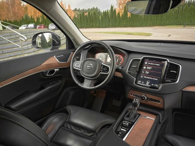 Черный Вольво ХС90, объемом двигателя 2 л и пробегом 34 тыс. км за 28000 $, фото 7 на Automoto.ua