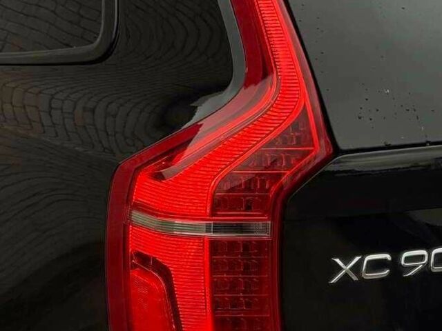 Чорний Вольво ХС90, об'ємом двигуна 2 л та пробігом 92 тис. км за 25500 $, фото 3 на Automoto.ua