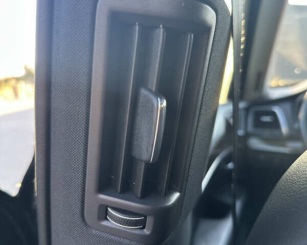 Черный Вольво ХС90, объемом двигателя 2 л и пробегом 261 тыс. км за 27000 $, фото 57 на Automoto.ua