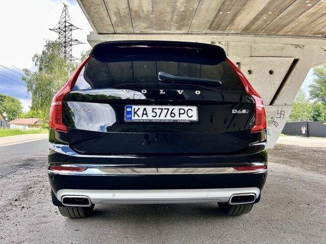 Черный Вольво ХС90, объемом двигателя 2 л и пробегом 95 тыс. км за 46500 $, фото 5 на Automoto.ua
