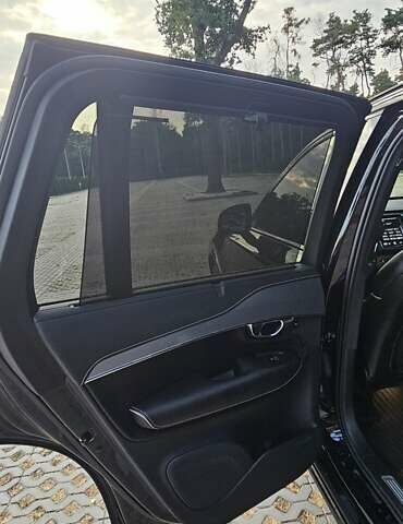 Чорний Вольво ХС90, об'ємом двигуна 2 л та пробігом 63 тис. км за 44000 $, фото 30 на Automoto.ua