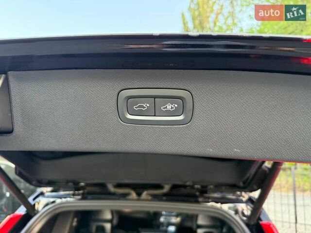 Вольво ХС90 2020 в Хмельницком на Automoto.ua Черный Вольво ХС90, объемом двигателя 1.97 л и пробегом 92 тыс. км за 53000 $, фото 49 на Automoto.ua