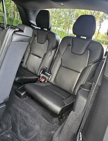 Чорний Вольво ХС90, об'ємом двигуна 2 л та пробігом 63 тис. км за 44000 $, фото 45 на Automoto.ua